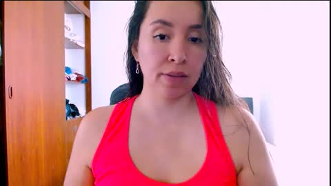emely_sexx online show from 01-05-26, 05:49