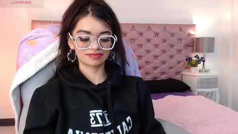 Danna online show from 09-23-25, 12:35