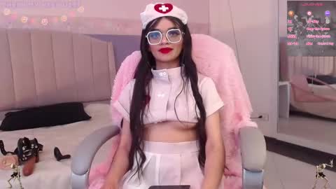 Danna online show from 10-19-25, 01:39