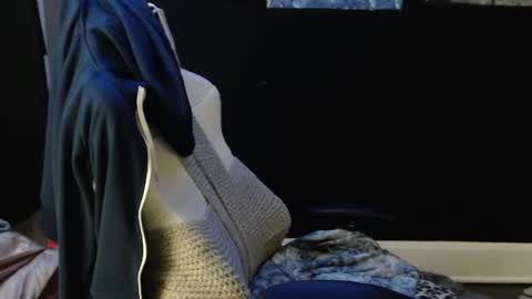 emeraldstrawberri online show from 12-01-25, 10:59