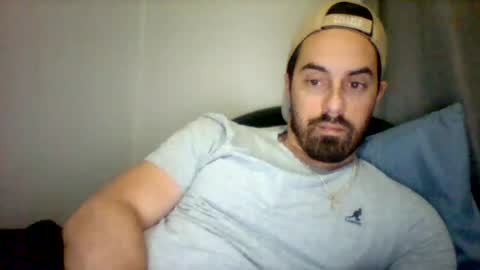 Snapshot of emgee88 chatting on 09-13-25, 07:35 emgee88 online show from 09-13-25, 07:35