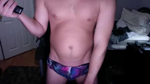 Snapshot of emgee88 chatting on 11-19-25, 03:39 emgee88 online show from 11-19-25, 03:39