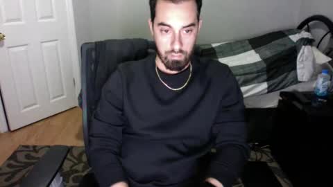 Snapshot of emgee88 chatting on 11-21-25, 09:24 emgee88 online show from 11-21-25, 09:24