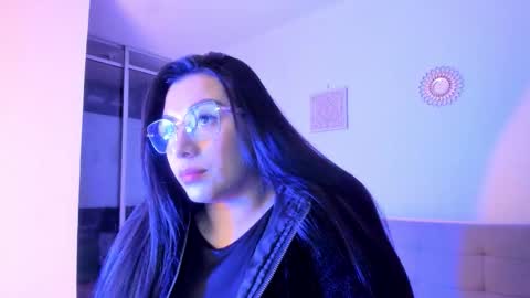 emi_carter online show from 12-16-25, 09:31