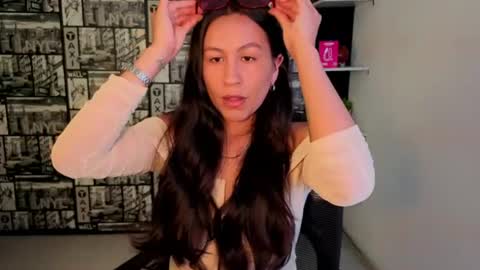Emilia Gomez online show from 06-27-26, 11:10