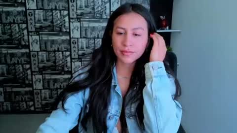 Emilia Gomez online show from 07-04-26, 12:17