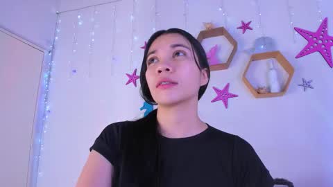 Snapshot of emiily_parkerr chatting on 11-05-25, 02:55 Emily online show from 11-05-25, 02:55