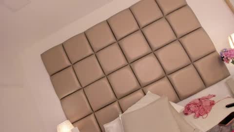 EMILY ROBERTS online show from 03-12-25, 06:29