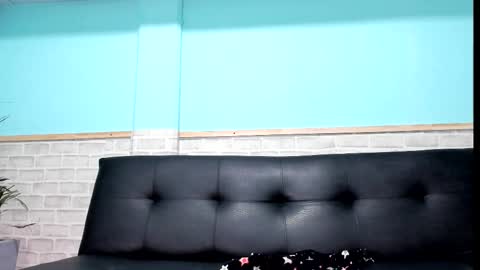 Emily online show from 02-24-25, 11:43