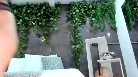 Snapshot of emiily_smile chatting on 07-26-26, 02:13 Emily online show from 07-26-26, 02:13