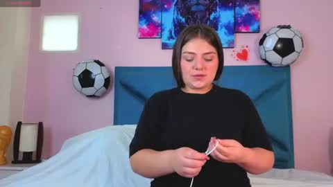 emiilysthone online show from 07-01-26, 01:45