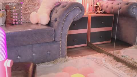 Emily online show from 01-07-25, 03:54