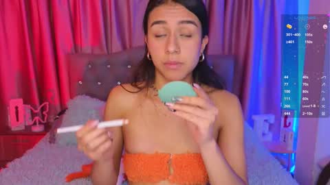 Emily online show from 03-25-26, 01:22