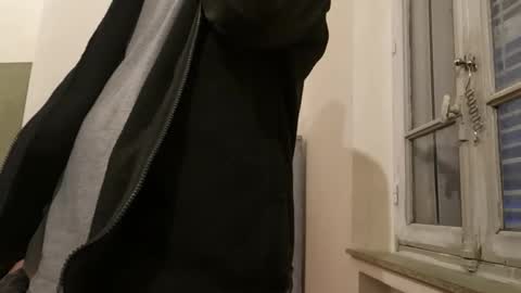 emile013 online show from 01-10-26, 04:31