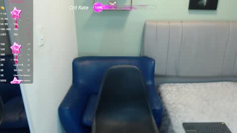 Snapshot of emilee_star chatting on 01-25-25, 01:41 Emilee online show from 01-25-25, 01:41