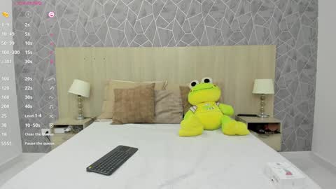 Emili Lenus online show from 02-03-25, 11:20