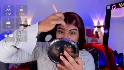 Snapshot of emili_roux chatting on 06-20-26, 10:29 Emili roux online show from 06-20-26, 10:29