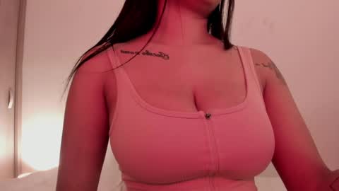 Emilia Big Boobs online show from 12-11-24, 05:59