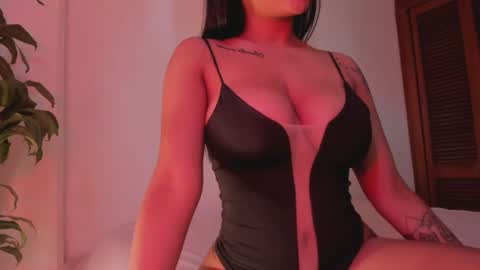 Emilia Big Boobs online show from 02-24-25, 02:37
