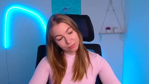 Emilia online show from 01-07-26, 06:38