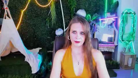 Emilia Bedy online show from 11-15-25, 09:06