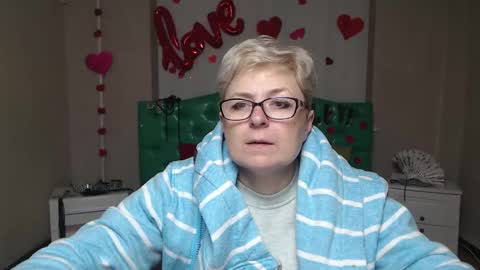 EmiliaGree online show from 01-15-26, 07:17