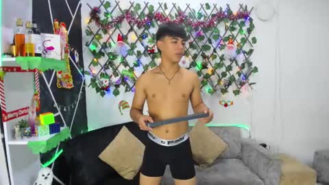 EMILI AND GIN online show from 12-15-24, 06:29