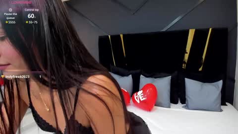 Emillie online show from 02-07-25, 05:40