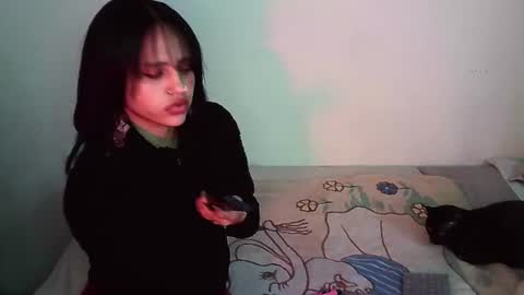 emiliejoy online show from 06-26-26, 08:41