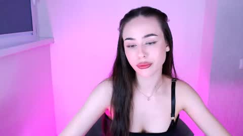 Emily online show from 06-11-26, 12:32