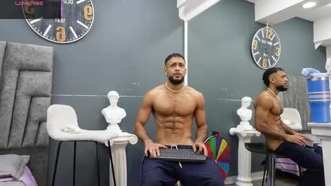 Emilio online show from 04-11-26, 11:14