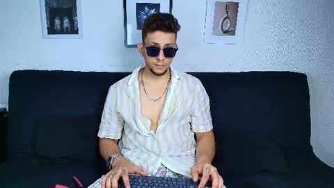 Snapshot of emiliocum_24 chatting on 07-31-26, 06:13 EMILIOCUM online show from 07-31-26, 06:13