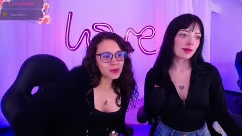 Emili Russo online show from 10-21-25, 10:21