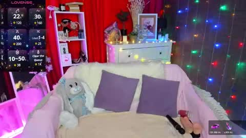 Snapshot of emiliyaqueen chatting on 01-12-25, 05:13 Emiliya online show from 01-12-25, 05:13