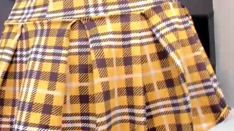 Snapshot of emilly_moonn chatting on 12-16-25, 09:31 EMILLY online show from 12-16-25, 09:31