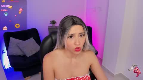 Emily online show from 03-11-26, 06:30