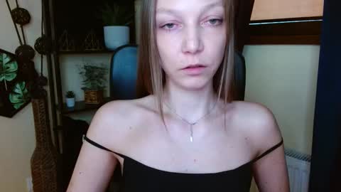 Emilly online show from 03-28-26, 10:15