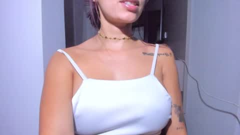 emilly online show from 06-12-26, 08:57