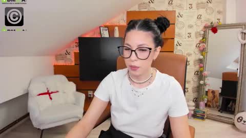 EmillyTaylor online show from 02-03-26, 06:40