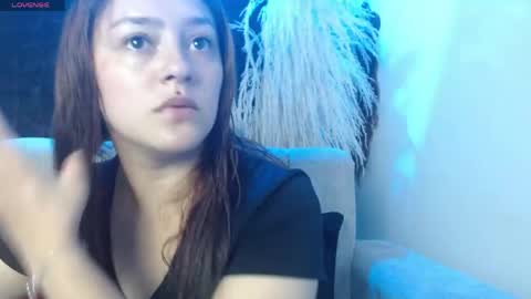 emily308876 online show from 06-05-26, 12:55