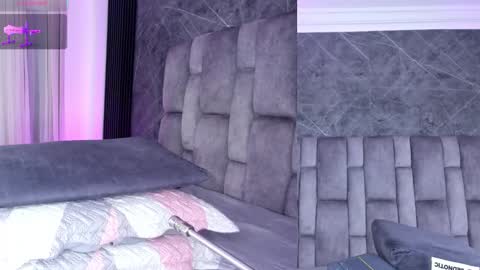 Emily online show from 10-23-25, 12:04