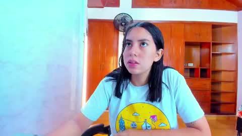 Emily and Soffy online show from 07-11-26, 01:36