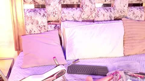 emily_dempsey online show from 01-11-26, 07:08