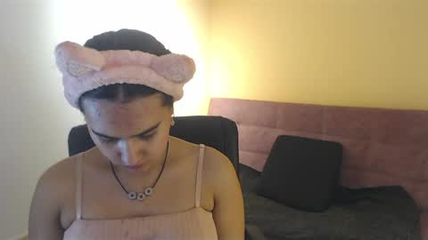 emily fox 3 online show from 09-12-25, 03:28