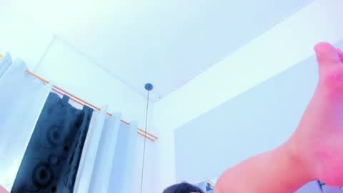 Snapshot of emily_gil1 chatting on 01-31-25, 05:53 Emi online show from 01-31-25, 05:53