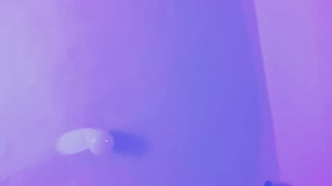 Snapshot of emily_gil1 chatting on 02-21-25, 09:00 Emi online show from 02-21-25, 09:00