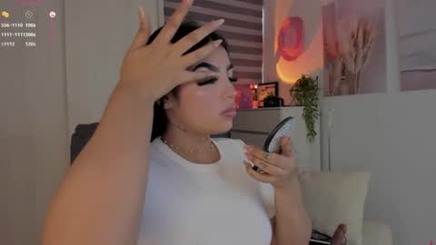 EmilyKenner  Independent model  online show from 09-11-25, 11:10