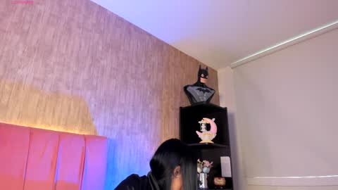 Emily  online show from 04-16-26, 07:58