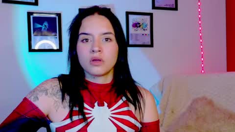 Snapshot of emily_lindey_ chatting on 06-29-26, 06:19 Emily Lindey online show from 06-29-26, 06:19