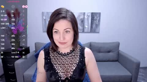 Snapshot of emily_midlton chatting on 02-27-25, 10:59 Emily online show from 02-27-25, 10:59